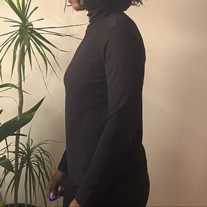 Uniqlo Mock neck